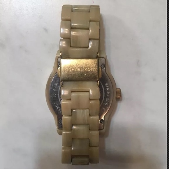 Michael Kors Watch - Picture 2 of 7